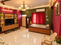 Peaceful Stay at Saradha Nivas Near Temple - parking