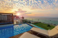 The Ixian Grand & All Suites - piscina