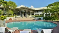 Cresta Lodge Harare - parking