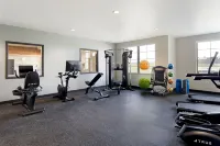 ClubHouse Hotel & Suites Rapid City - Gym