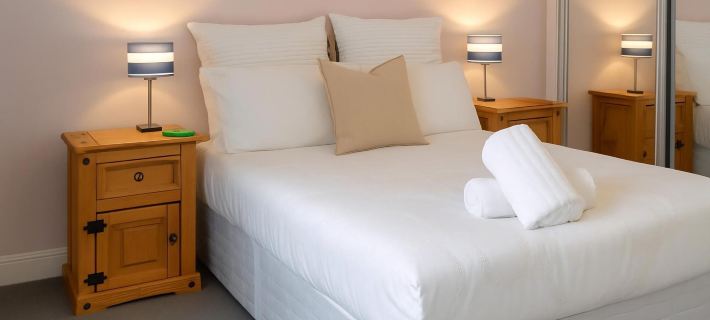 Reading Retreat – 1 Bed with Private Parking Hotels in Reading