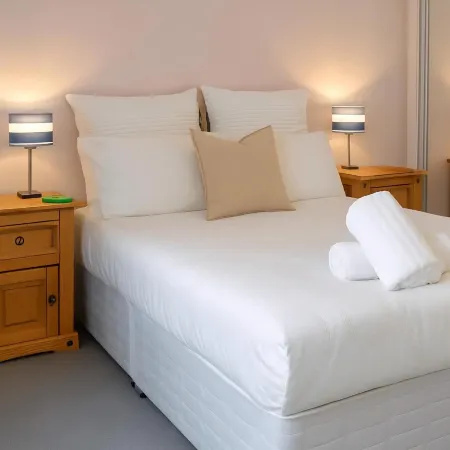 Reading Retreat – 1 Bed with Private Parking