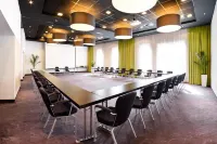 Park Inn by Radisson Leuven - parking