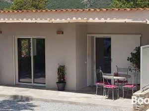 Villa Nais B&B