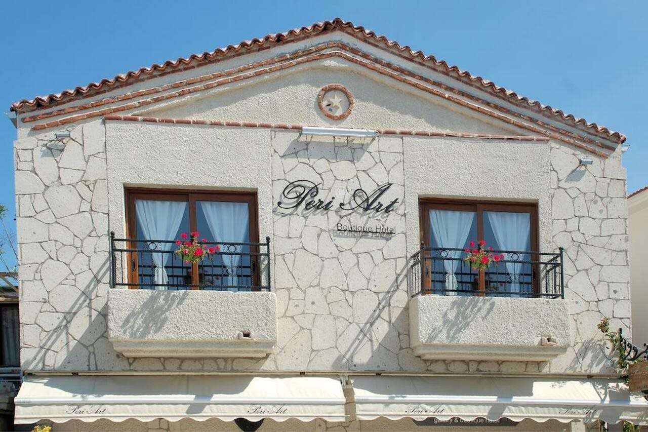 Peri Art Hotel