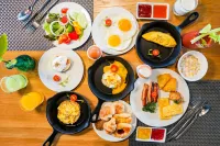 Seaphere Pattaya Hotel by Elite Suites - Breakfast