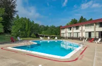 Days Inn by Wyndham Williamsport Hotels in Williamsport