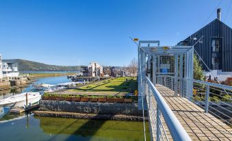 Thesen Island Holiday House