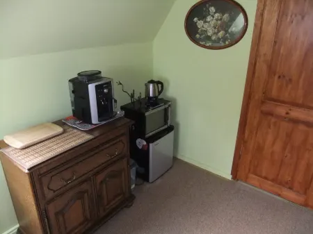 If You Want to Explore Lower Silesia, Sunny Apartment is the Perfect Location. Отели в г. Собутка