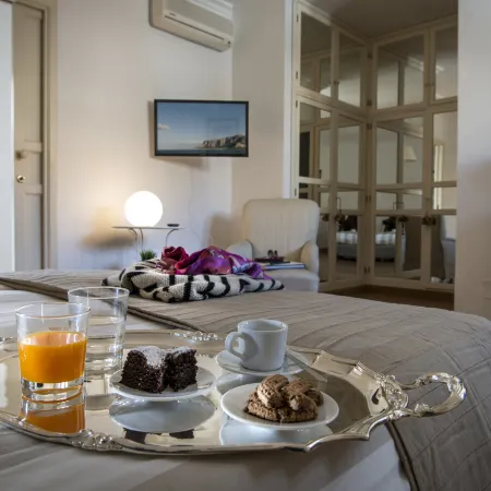 Residence Torremuzza - Charming House in the Heart of Palermo with Lovely View