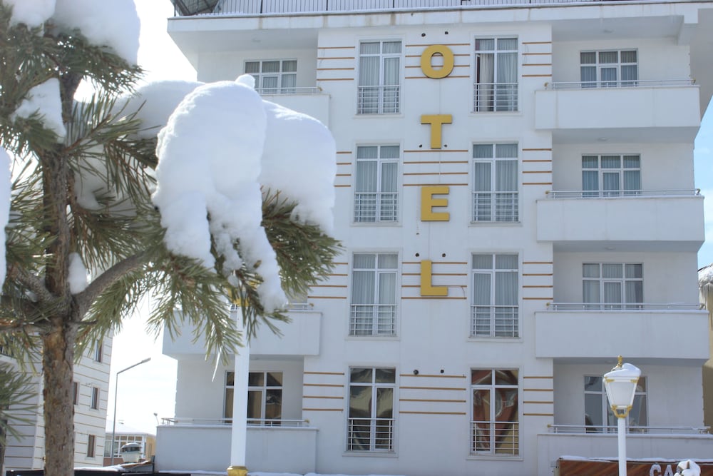 Borapark Otel (Borapark Hotel)