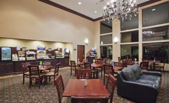 Holiday Inn Express & Suites Cooperstown