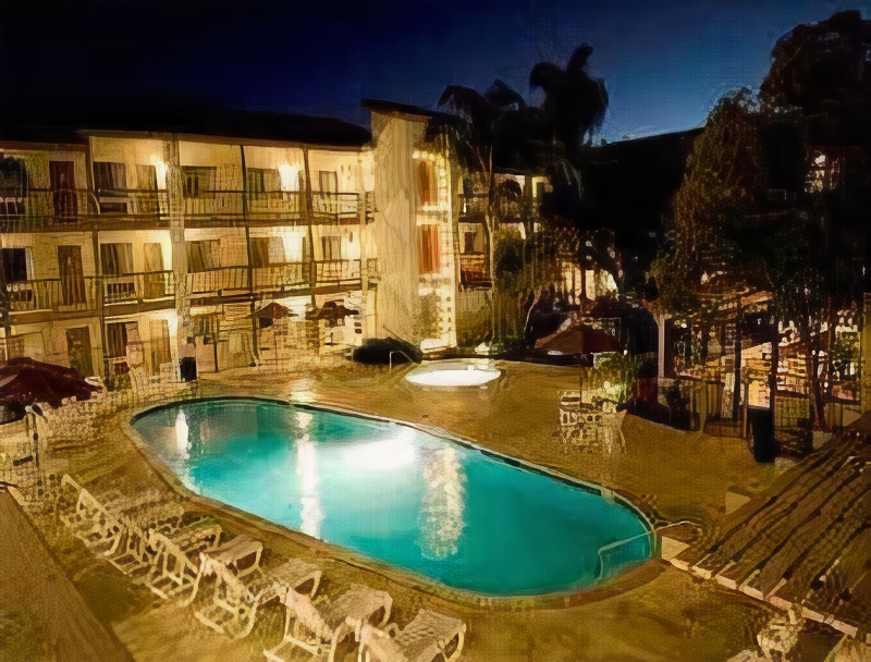 Best Western Carlsbad by The Sea