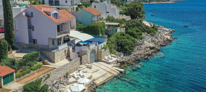 Villa Antonija Hotels in Razanj