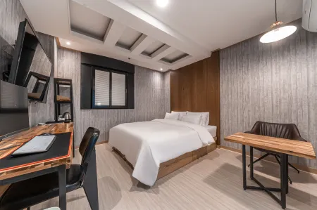 Indeokwon Sky Отели в г. Квачхон