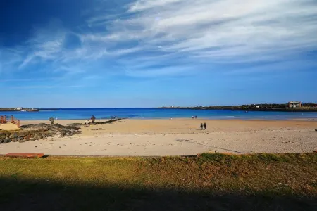 Jeju Udo Ara Pension Отели рядом с достопримечательностью «Остров Удо»