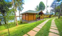 LakeRose Wayanad Resort - Water Front Grandeur - Pensions