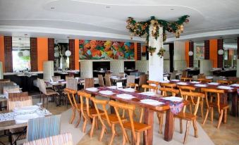 Paraiso Verde Hotel - Housity