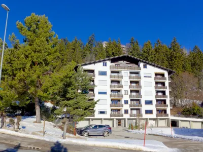 Lisière-Sud A 17 Hotels near Sierre/Siders