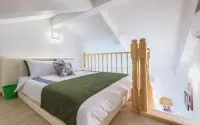Gapyeong Namiseom Andy Pension Hotels near Jara Island
