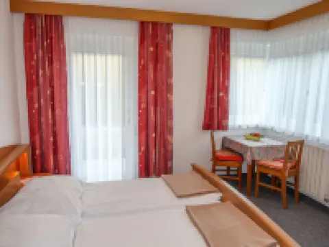 Frisch Hotels in Imst