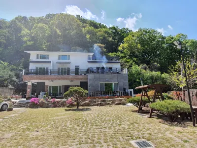 Ulsan Daeunsan Valley Pension Hotels in Ulju-gun