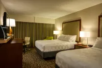 Holiday Inn & Suites Minneapolis - Lakeville Hotels in Lakeville
