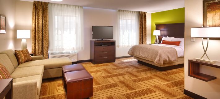 Staybridge Suites CHEYENNE by IHG Ξενοδοχεία στην πόλη Cheyenne