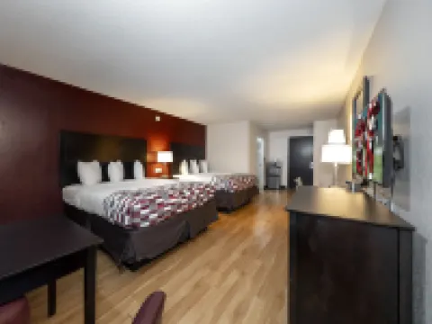 Red Roof Inn Lumberton Hotels in Lumberton