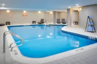 Delta Hotels by Marriott Toronto Mississauga - Pools