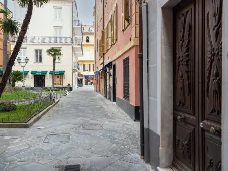 Beach House Отели рядом с достопримечательностью «Bagni Alexandra»