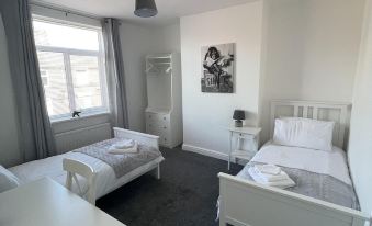Lily's Apartment 1, 2 Bed Flat in Northumberland - Housity