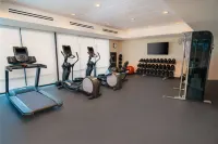 Home2 Suites by Hilton Corona - Fitnessstudio