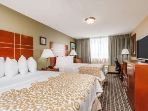 Days Inn by Wyndham Windsor Locks / Bradley Intl Airport