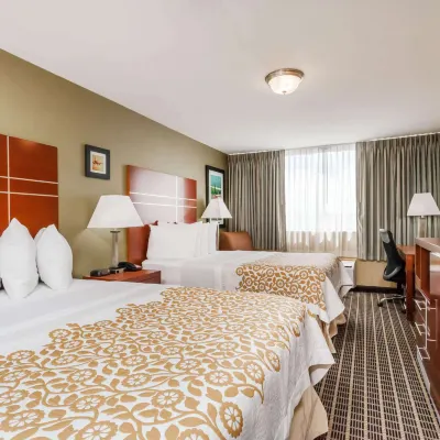 Days Inn by Wyndham Windsor Locks / Bradley Intl Airport Hotels near Windsor Locks, CT Station