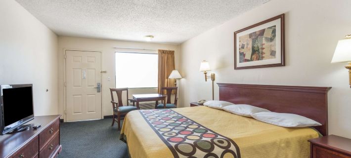 Super 8 by Wyndham Slidell Hotels in Slidell