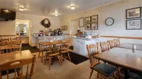 Baugh Motel, SureStay Collection by Best Western Hotels in Logan