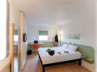 Ibis Budget Valencia Aeropuerto Hotels in La Eliana