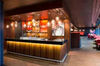 Sheraton Cavalier Saskatoon Hotel - bar