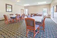 Super 8 by Wyndham Atchison