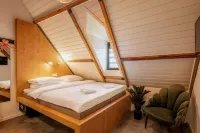 Bunk Hotel Utrecht Hotels in der Nähe von Café de Stad