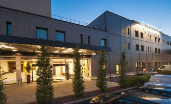 Neo Hotel