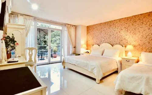 La Nostalgie Boutique Hotel - Airport Shuttle