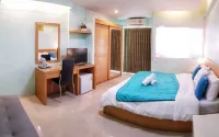 J.Residence Отели в г. Самут Пракан