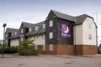 Premier Inn St. Neots (A1/Wyboston) - parking