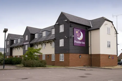 Premier Inn St. Neots (A1/Wyboston) - Park Yeri