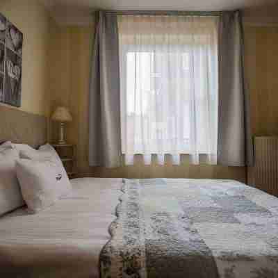 Hotel Ottaviano Rooms