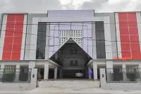 RedDoorz Syariah Plus Near Tanjungpura University 2 Pontianak