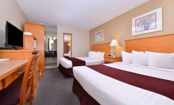 Canadas Best Value Inn and Suites Vernon