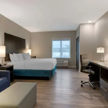 MainStay Suites Cincinnati University - Uptown Hotels near Cincinnati Art Museum